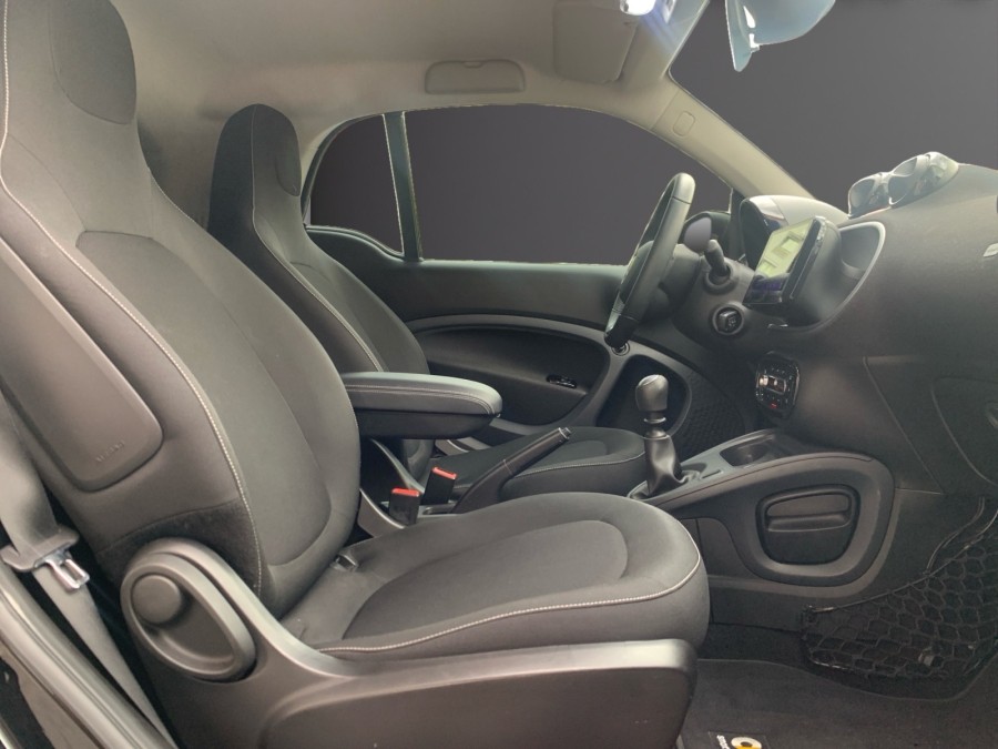 SMART d'occasion FORTWO PASSION  66 KW COUPE de 2018 Montreuil (93)﻿