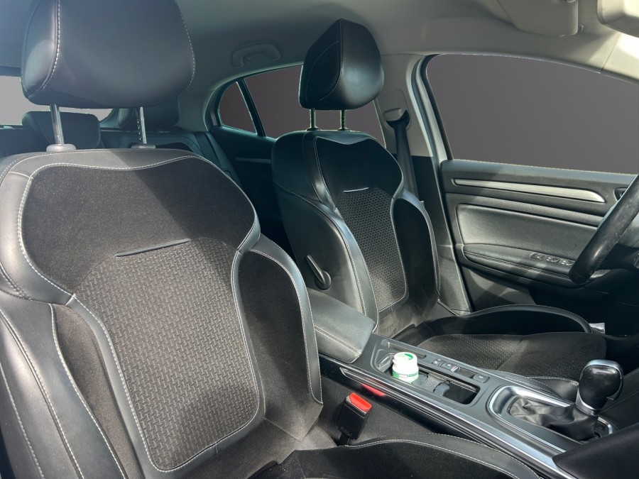 RENAULT d'occasion MEGANE 1.5 BLUE DCI 115 LIMITED EDC de 2019 Colmar