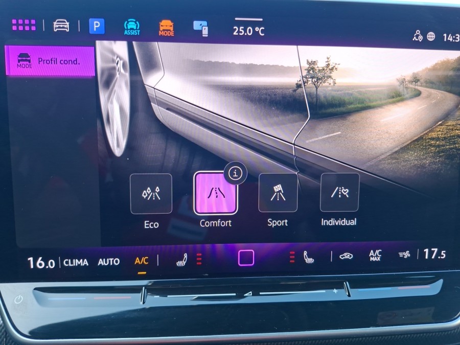 VOLKSWAGEN d'occasion GOLF 2.0 TDI de 2025 Montreuil (93)﻿