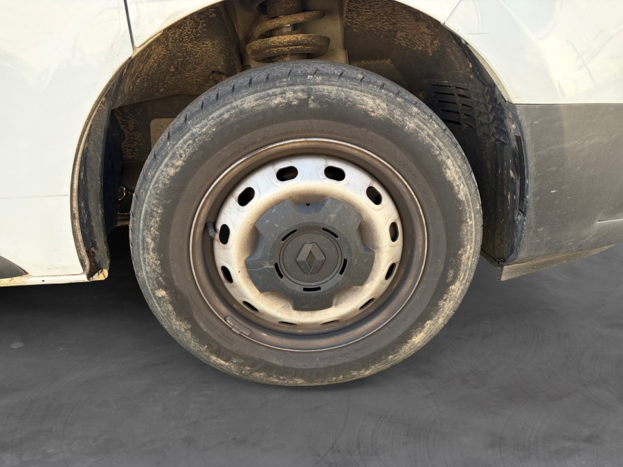 RENAULT d'occasion TRAFIC L1H1 2T8 2.0 BLUE DCI 130 ADVANCE de 2024