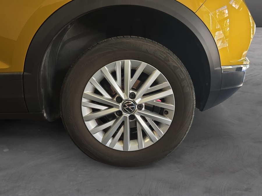 VOLKSWAGEN d'occasion T-ROC 1.0 TSI 110ch Lounge Business de 2021