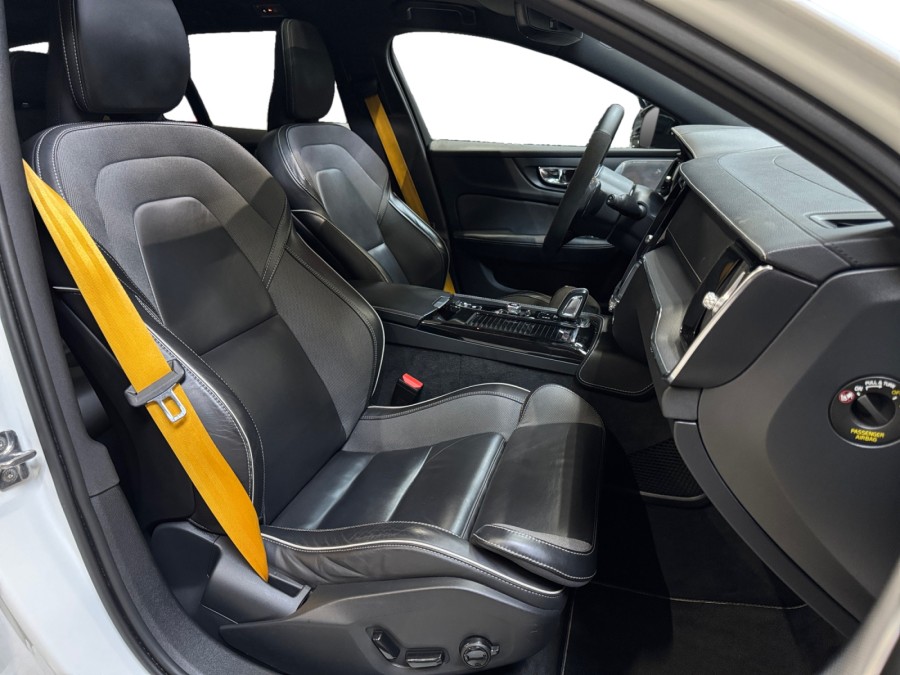 VOLVO d'occasion V60 T8 405 AWD POLESTAR ENGINEERED AUTO de 2020