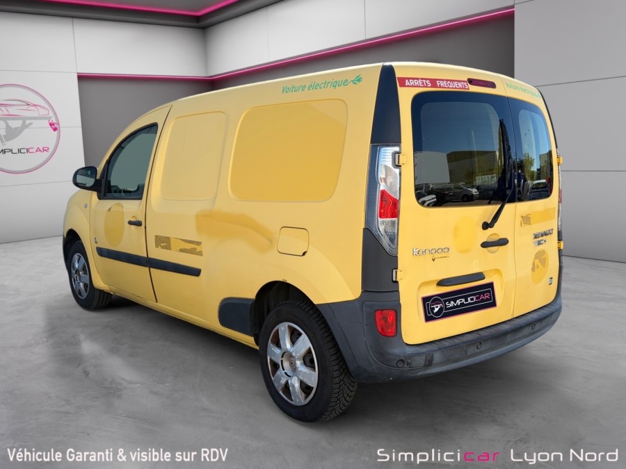 RENAULT d'occasion KANGOO ZE Maxi Grand Volume Confort de 2015 Lyon
