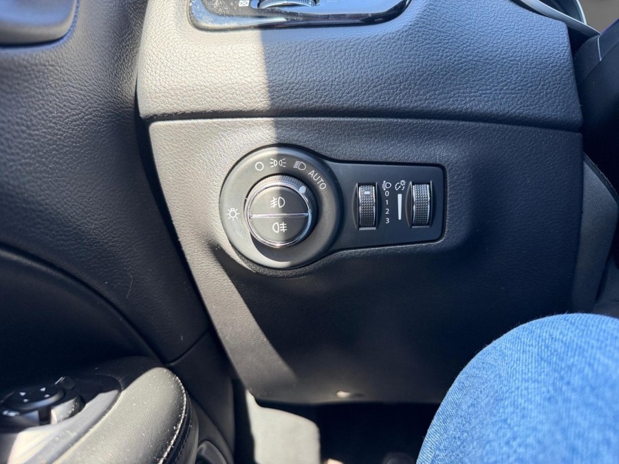 JEEP d'occasion COMPASS 1.6 MULTIJET 120 BROOKLYN EDITION de 2018 St