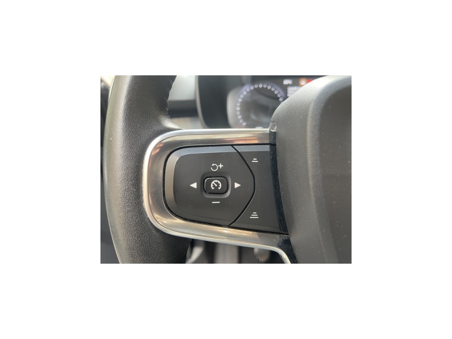VOLVO d'occasion XC40 1.5 T3 156 MOMENTUM de 2018 Paris 15 (75)﻿