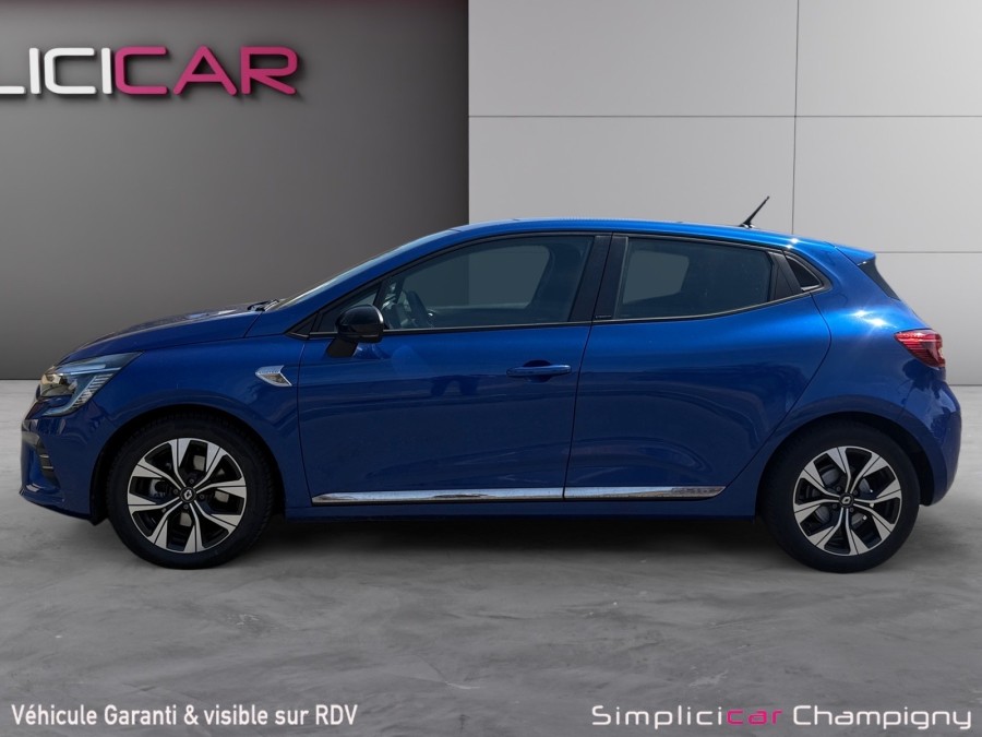 RENAULT d'occasion CLIO 1.6 E-Tech 140ch Limited -21 de 2021