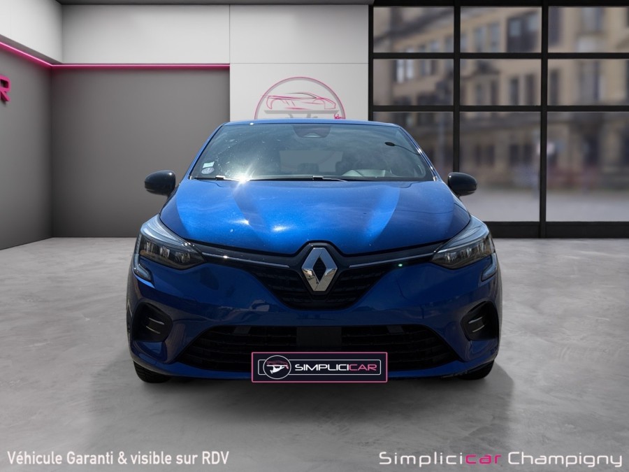 RENAULT d'occasion CLIO 1.6 E-Tech 140ch Limited -21 de 2021