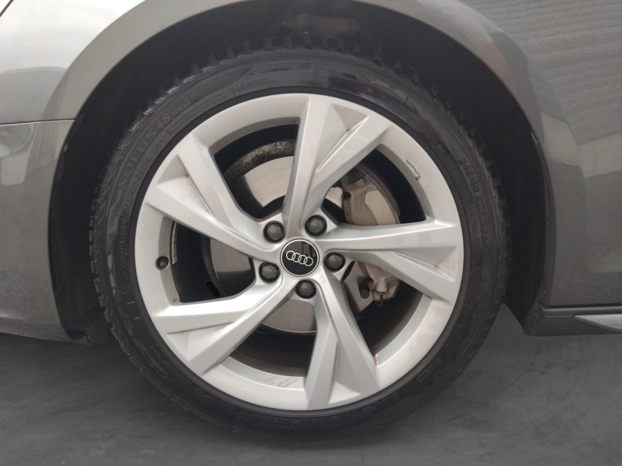 AUDI d'occasion A4 AVANT 40 TFSI 204 S-LINE S TRONIC AUTO de 2022