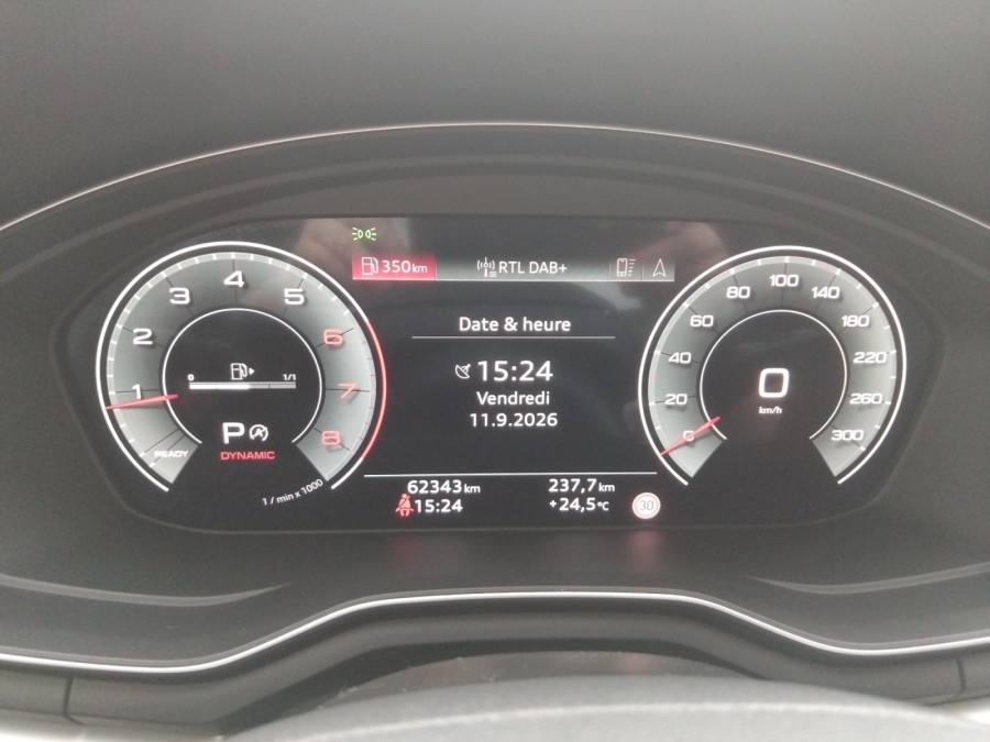 AUDI d'occasion A4 AVANT 40 TFSI 204 S-LINE S TRONIC AUTO de 2022
