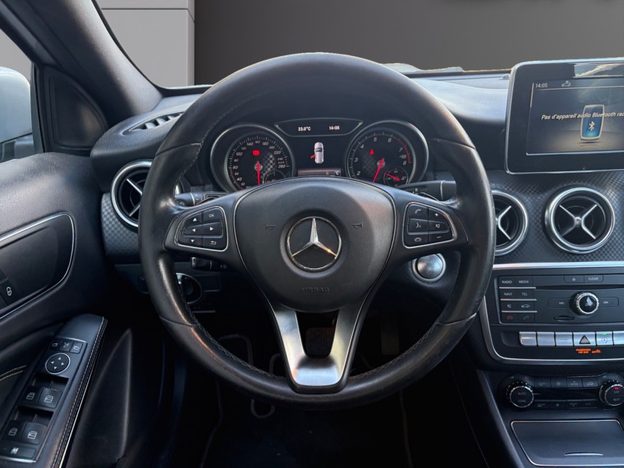 MERCEDES d'occasion A 160 WHITE ART EDITION AUTO de 2017 Genevois