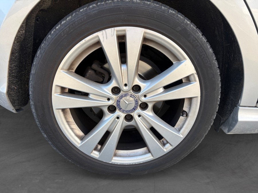 MERCEDES d'occasion A 160 WHITE ART EDITION AUTO de 2017 Genevois