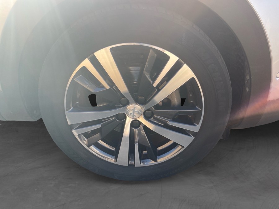 PEUGEOT d'occasion 3008 1.5 BlueHDi 130ch E6.c Allure S&S de 2018 La
