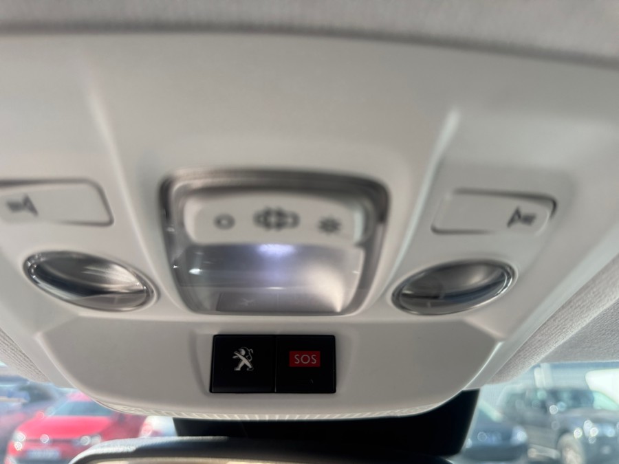 PEUGEOT d'occasion 208 1.5 BLUE HDI 100 TECH EDITION de 2018 Beaune