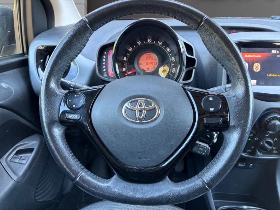 TOYOTA d'occasion AYGO III X 1 VVTI 72 de 2022 Lyon St Priest (69)﻿
