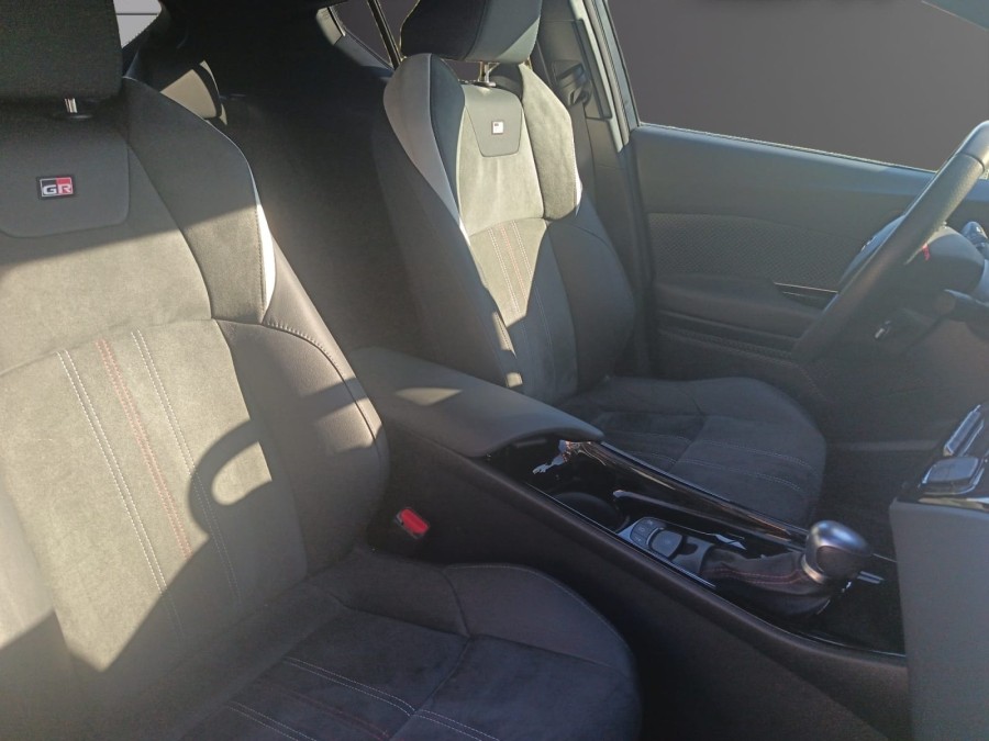 TOYOTA d'occasion C-HR 1.8i HYBRIDE 122ch GR SPORT de 2022 Rennes