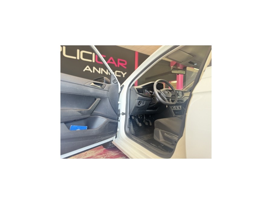 VOLKSWAGEN d'occasion POLO 1 80 BUSINESS de 2020 Annecy (74)﻿