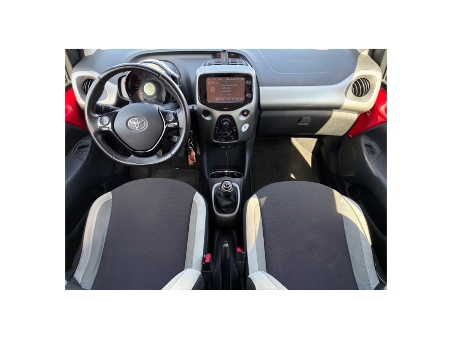 TOYOTA d'occasion AYGO II 1 VVTI X WAVE 2 de 2016 Frejus (83)﻿