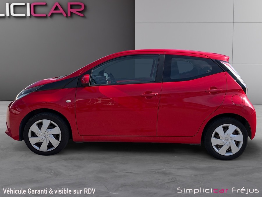 TOYOTA d'occasion AYGO II 1 VVTI X WAVE 2 de 2016 Frejus (83)﻿