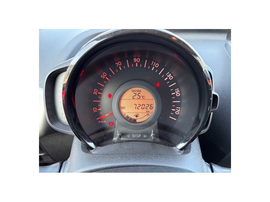 TOYOTA d'occasion AYGO II 1 VVTI X WAVE 2 de 2016 Frejus (83)﻿