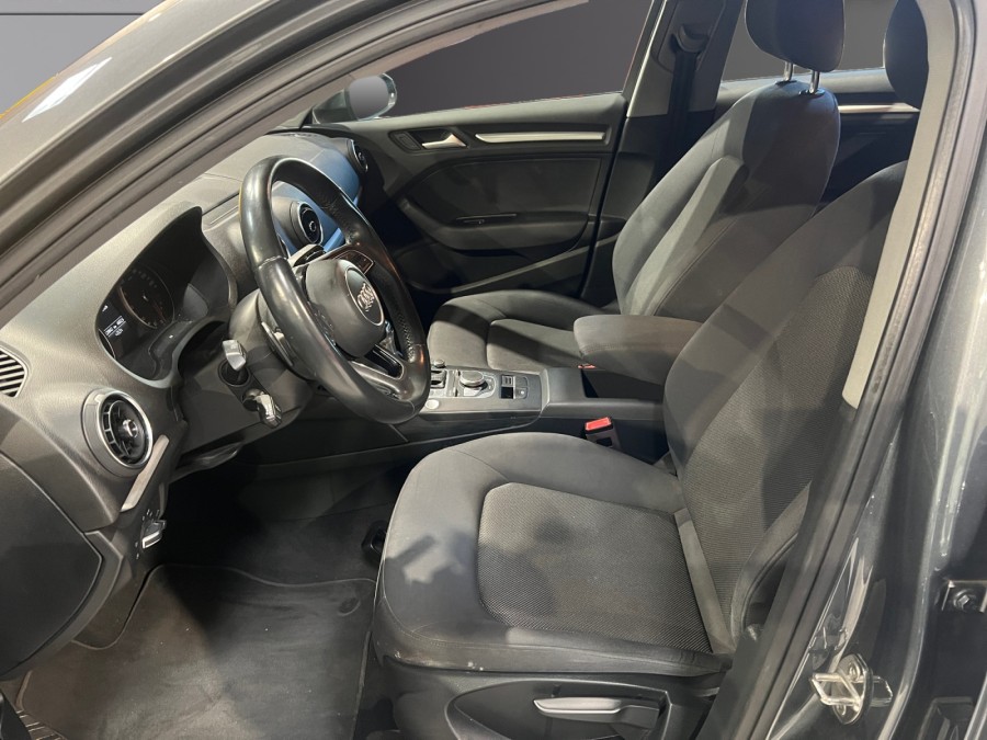 AUDI d'occasion A3 30 TFSI 115 4 PORTES S TRONIC AUTO de 2018