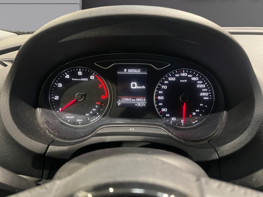 AUDI d'occasion A3 30 TFSI 115 4 PORTES S TRONIC AUTO de 2018