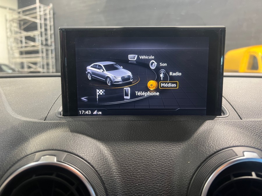 AUDI d'occasion A3 30 TFSI 115 4 PORTES S TRONIC AUTO de 2018