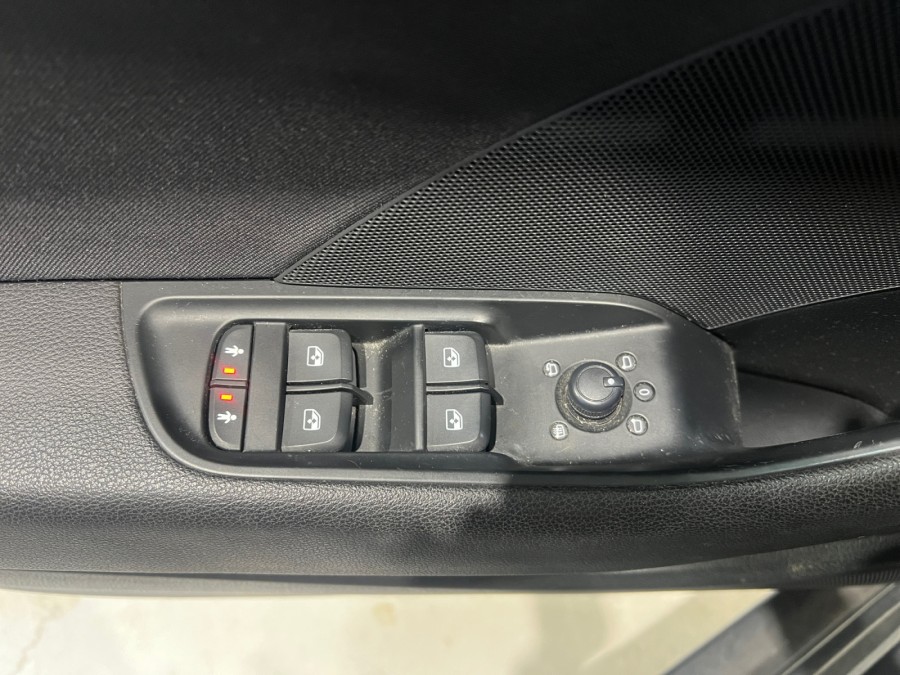 AUDI d'occasion A3 30 TFSI 115 4 PORTES S TRONIC AUTO de 2018