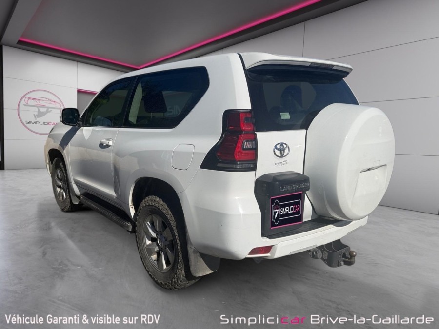 TOYOTA d'occasion Land cruiser 177 D-4D Life 5p de 2018 Brive La