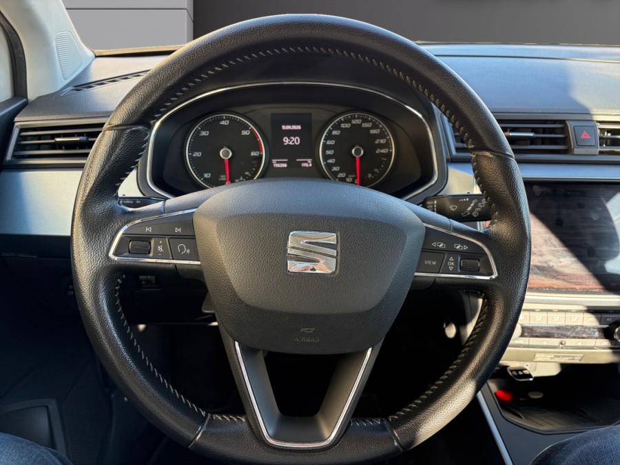 SEAT d'occasion ARONA 1.6 TDI 115 STYLE BUSINESS de 2019 Genevois