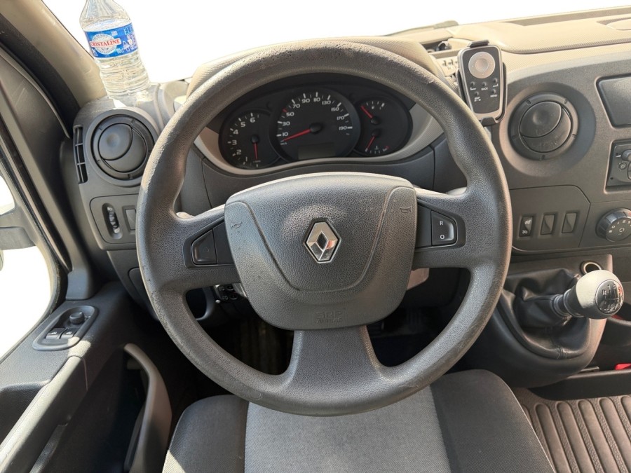 RENAULT d'occasion MASTER F3500 CA L3H2 DCI 150 CONFORT de 2013 Saint