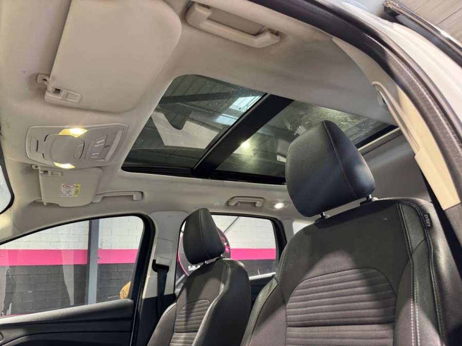 FORD d'occasion KUGA 1.5 TDCi - 120cv de 2017 Narbonne (11)﻿