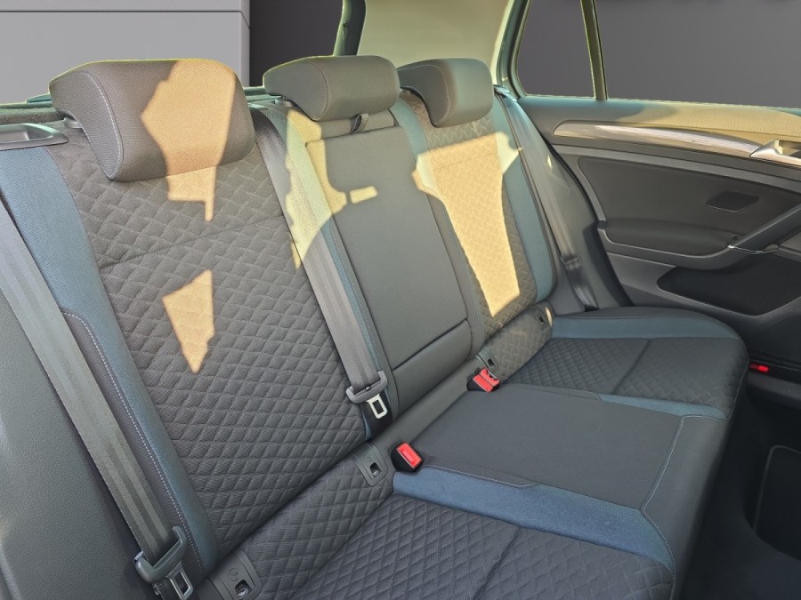 VOLKSWAGEN d'occasion GOLF 1.5 TSI EVO 150 IQ DRIVE DSG de 2019 Vichy