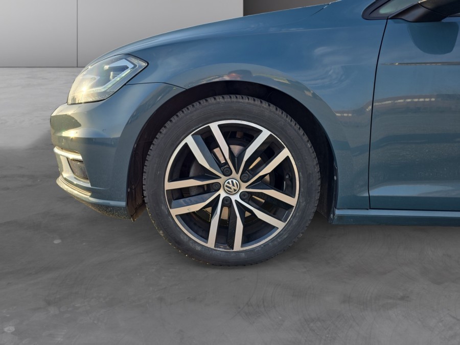 VOLKSWAGEN d'occasion GOLF 1.5 TSI EVO 150 IQ DRIVE DSG de 2019 Vichy