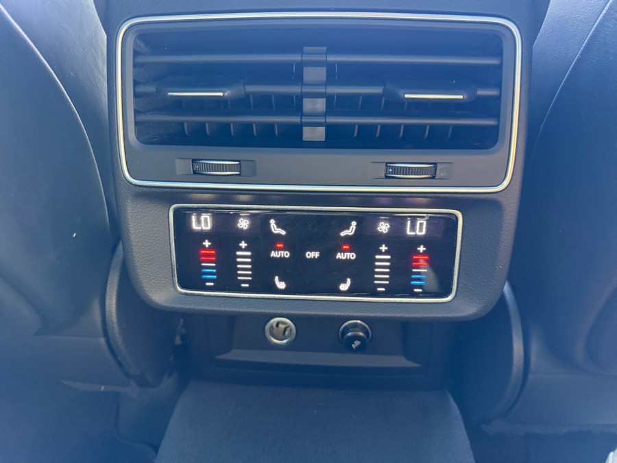 AUDI d'occasion RSQ8 V8 BITFSI MHEV 600 QUATTRO TIPTRONIC de 2020