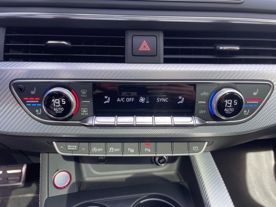 AUDI d'occasion RS4 AVANT 2.9 TFSI 450 QUATTRO TIPTRONIC AUTO de 2019