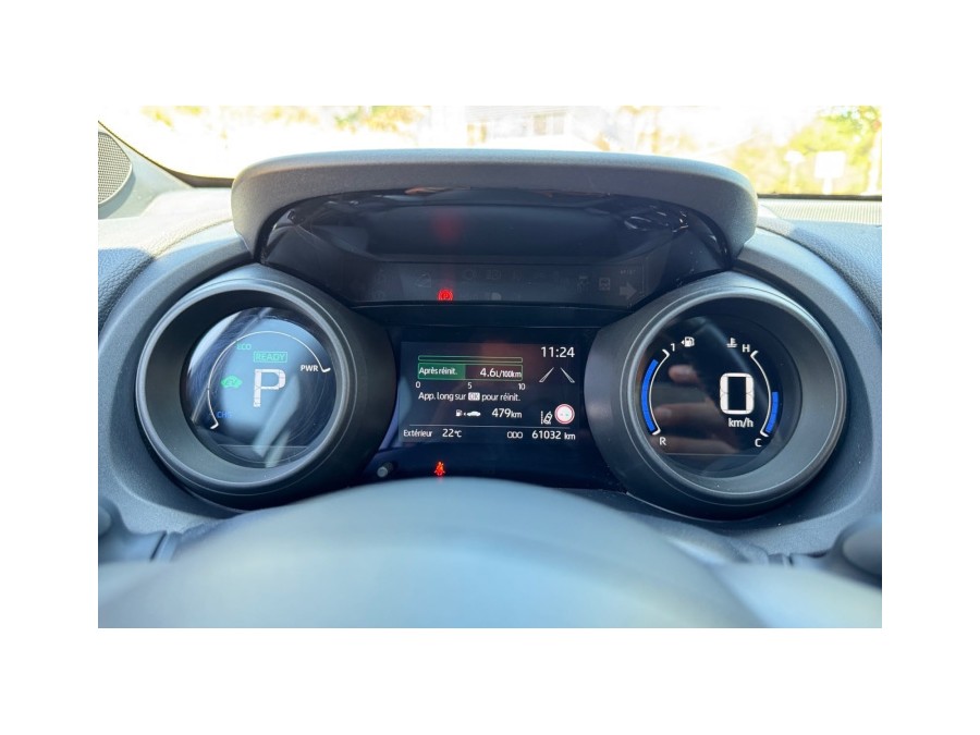 TOYOTA d'occasion YARIS CROSS 1.5 HYBRIDE 116H AWD DESIGN de 2022 La