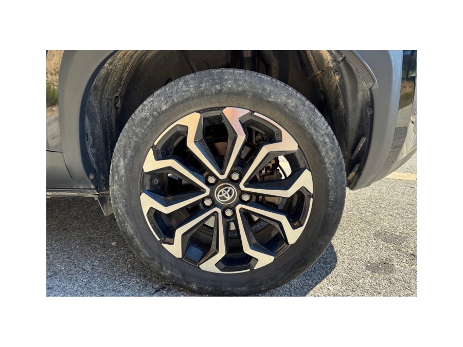 TOYOTA d'occasion YARIS CROSS 1.5 HYBRIDE 116H AWD DESIGN de 2022 La