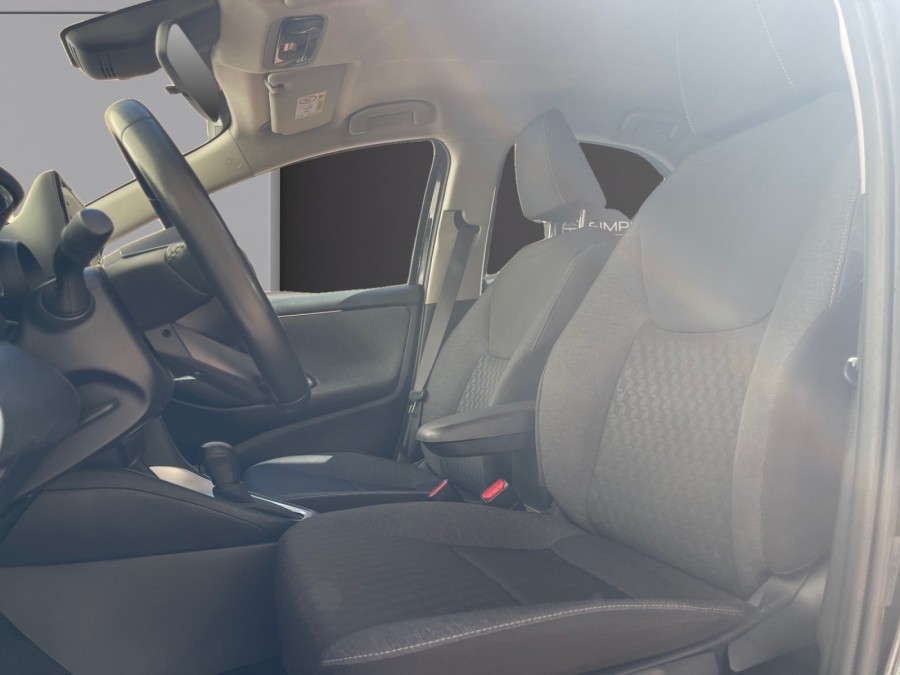 TOYOTA d'occasion YARIS IV 1.5 HYBRIDE 116H DESIGN CVT de 2021 Le