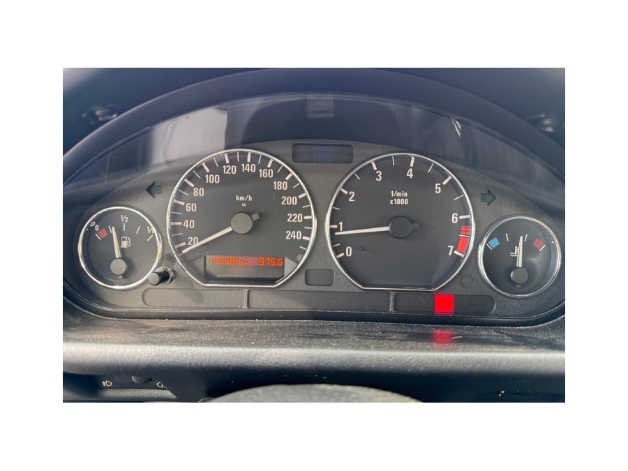 BMW d'occasion Z3 1.9 ROADSTER de 2001 La Ciotat (13)﻿