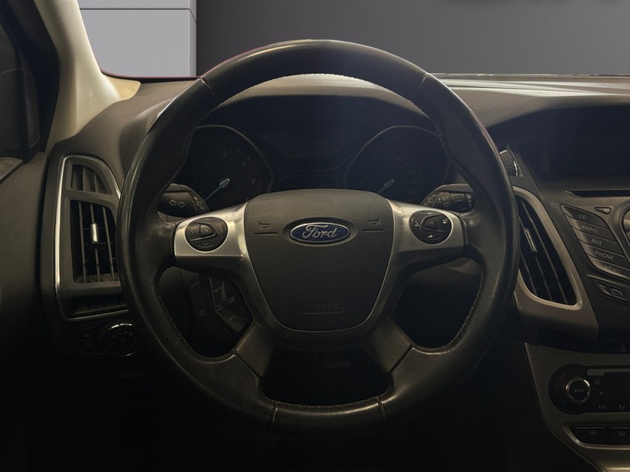FORD d'occasion FOCUS III 1.6 TDCI 95 TREND de 2014 Amiens (80)﻿