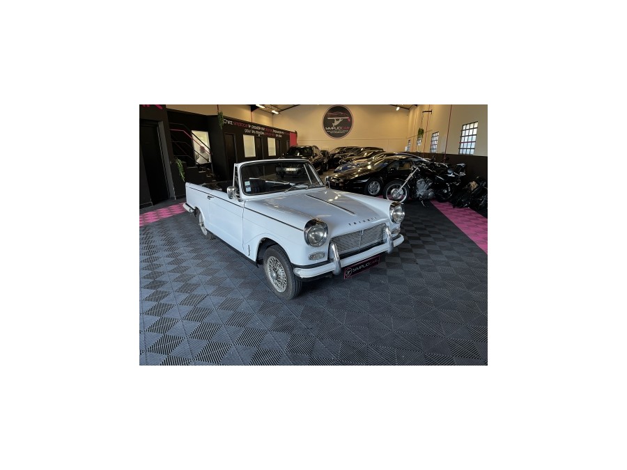 TRIUMPH d'occasion DIVERS HERALD 1200 de 1965 Aix Les Bains (73)﻿