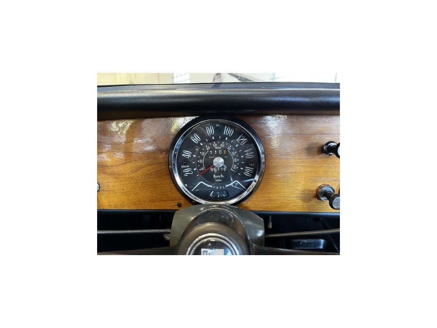 TRIUMPH d'occasion DIVERS HERALD 1200 de 1965 Aix Les Bains (73)﻿