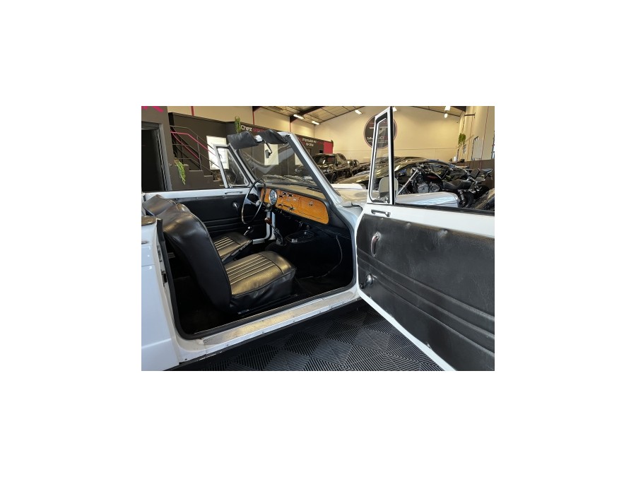 TRIUMPH d'occasion DIVERS HERALD 1200 de 1965 Aix Les Bains (73)﻿