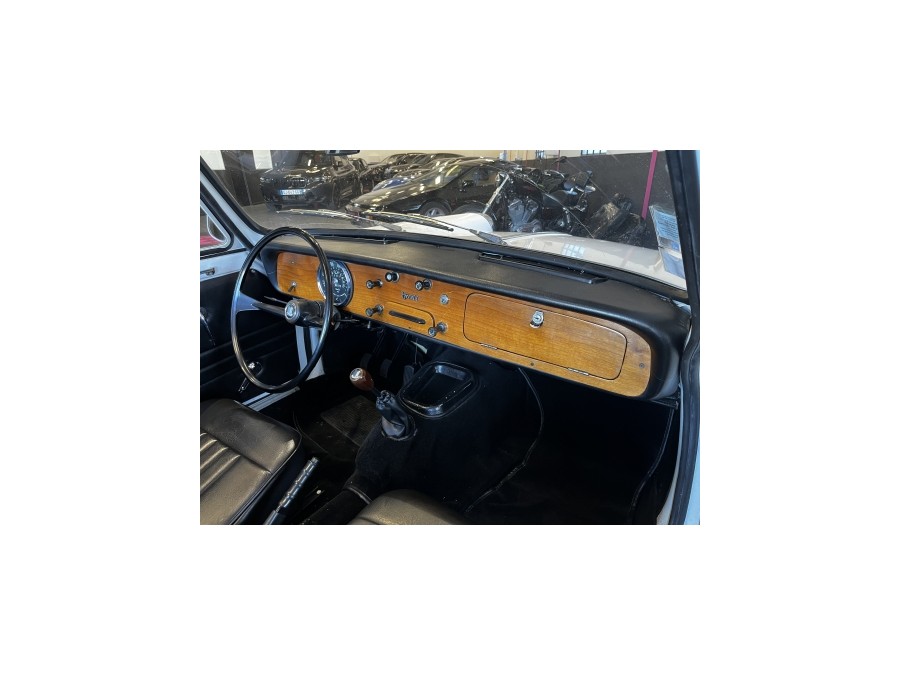 TRIUMPH d'occasion DIVERS HERALD 1200 de 1965 Aix Les Bains (73)﻿