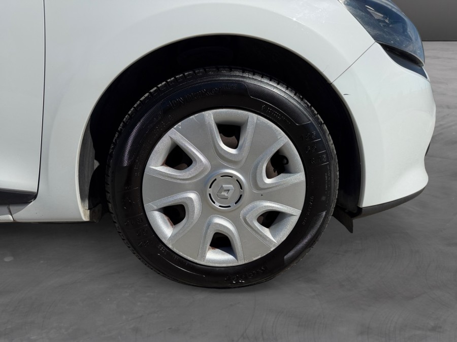 RENAULT d'occasion CLIO 1.5 dCi 75ch Générique eco² 90g de 2014