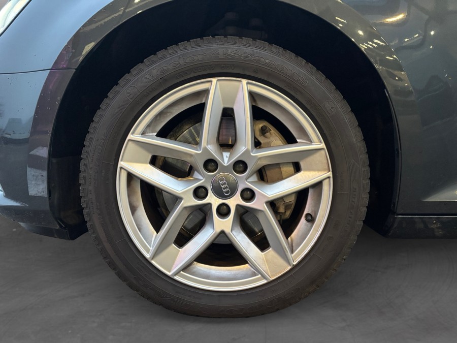 AUDI d'occasion A4 AVANT 2.0 TDI 190 BUSINESS LINE S TRONIC de 2017