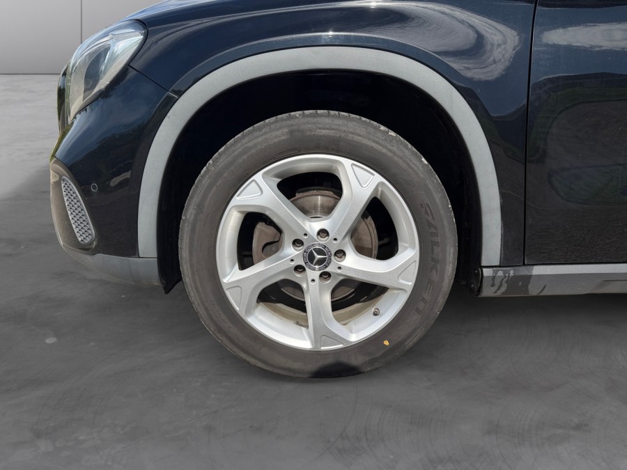 MERCEDES d'occasion GLA 200 d 136ch Sensation 7G-DCT Euro6c de 2019