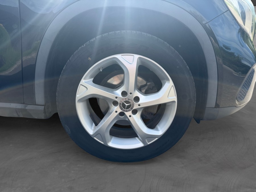 MERCEDES d'occasion GLA 200 d 136ch Sensation 7G-DCT Euro6c de 2019