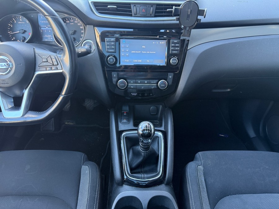 NISSAN d'occasion QASHQAI II 1.2 DIG T 115 Tekna de 2018 Andrezieux