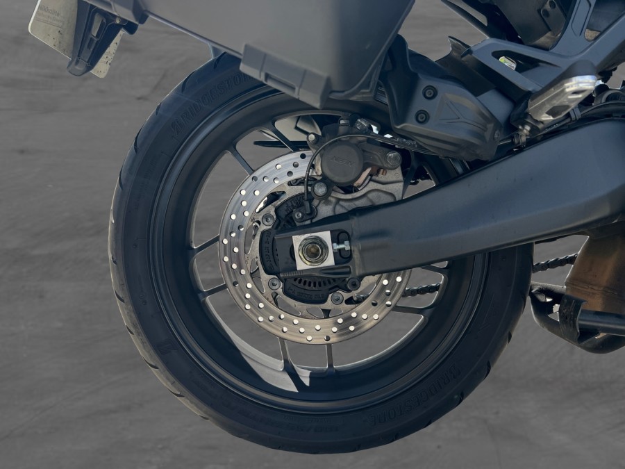 YAMAHA d'occasion MTT890D Tracer 9 GT de 2025 Reunion (97)﻿